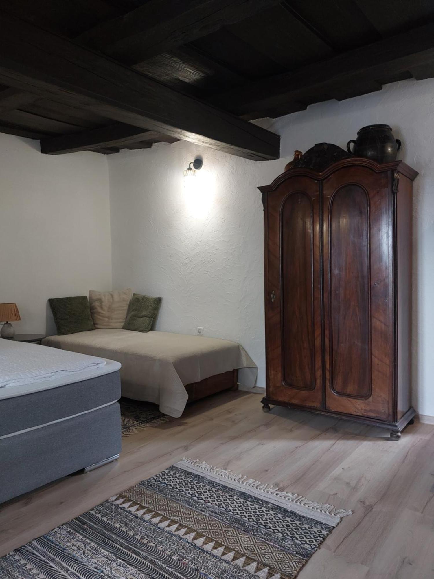טיהאני Babamuzeum Apartman מראה חיצוני תמונה